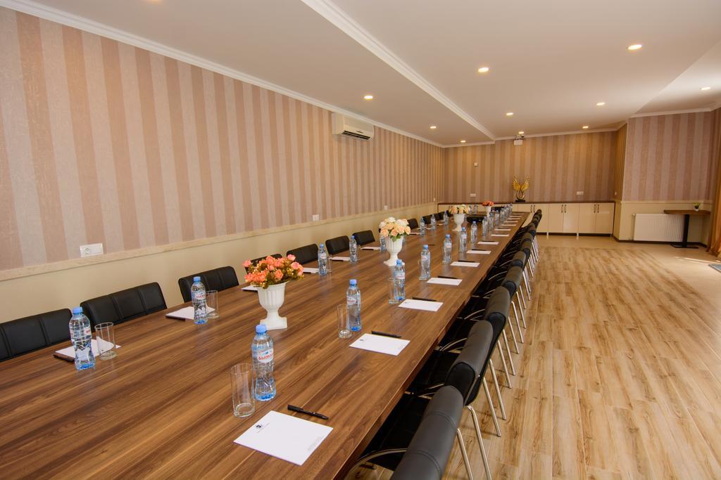 Apart Hotel Mx Tbilisi Exterior photo